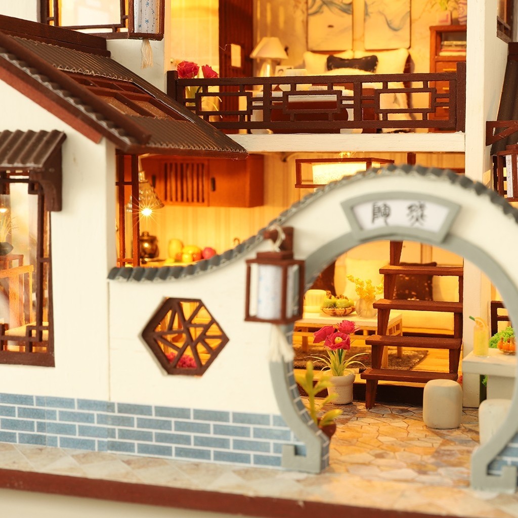 Land of Idyllic Beauty DIY Dollhouse Kit