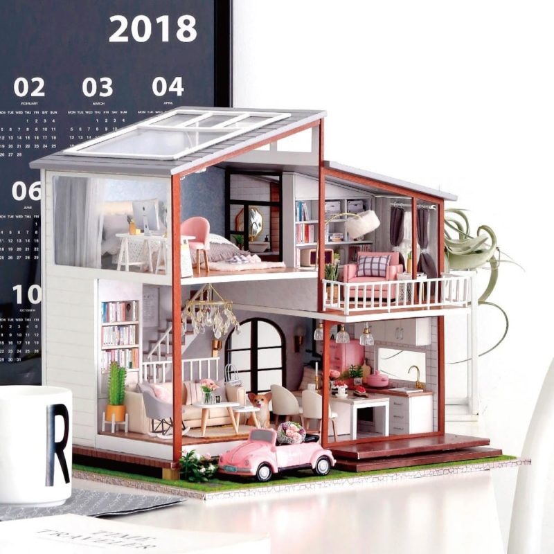 Dream Big House DIY Dollhouse  Instruction PDF