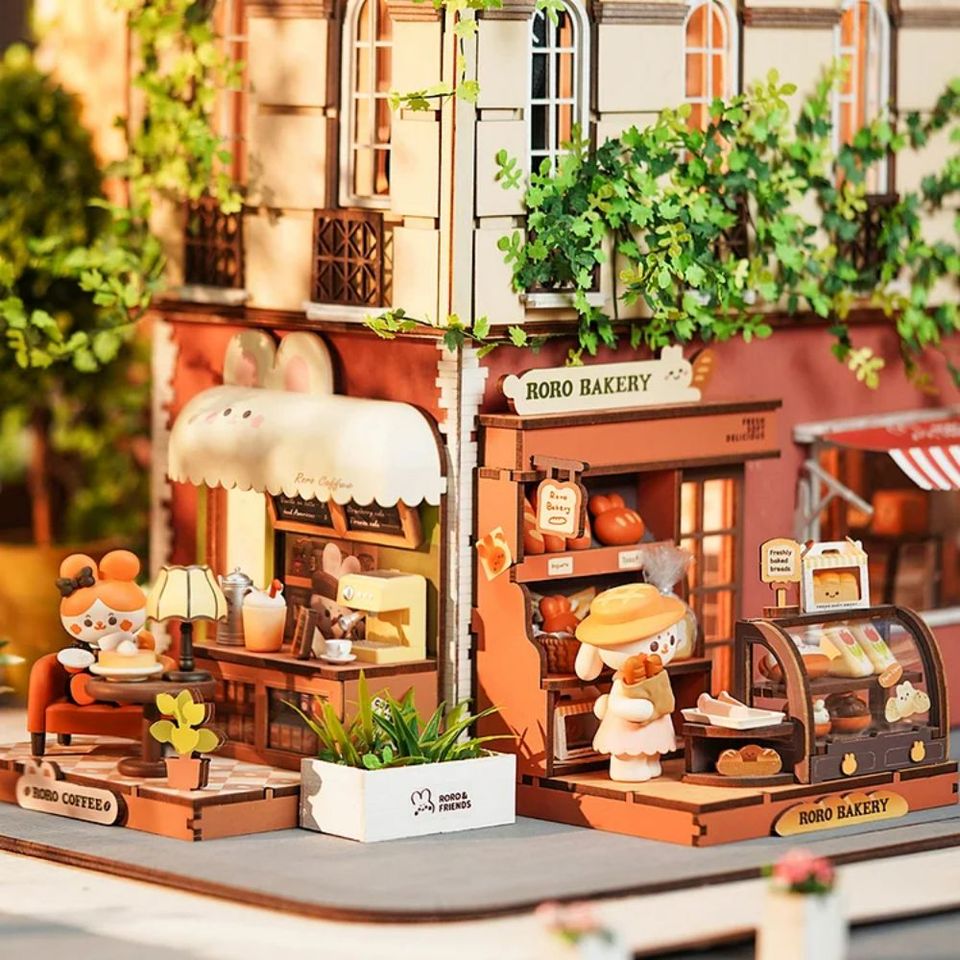 Robotime Rolife Roro Coffee Miniature Store - Mycutebee