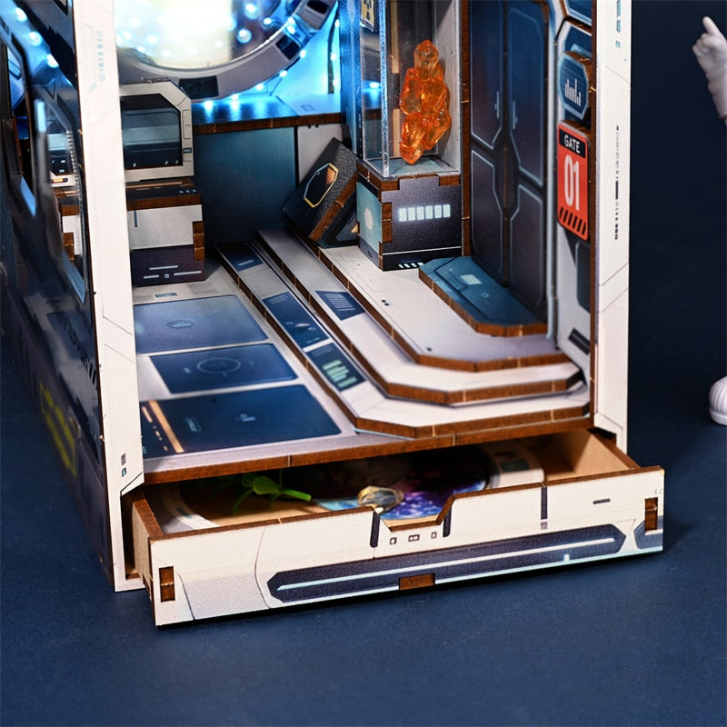 Sci-fi Alien Hub DIY Book Nook Kit