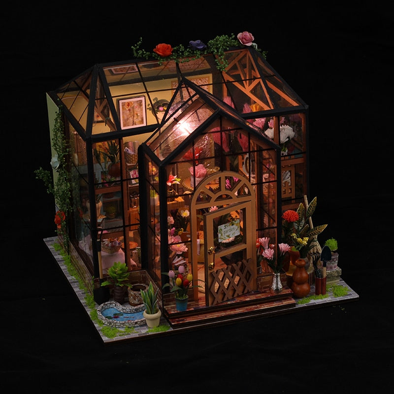 Jenny Greenhouse DIY Dollhouse Kit