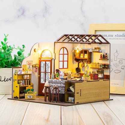 Peta's Kitchen DIY Dollhouse Kit