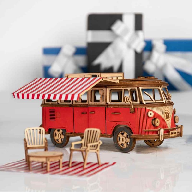 Robotime 242 pcs Camper Van 3D DIY Miniature Car Model With Furniture Kit Wooden Puzzle Games.jpg q50