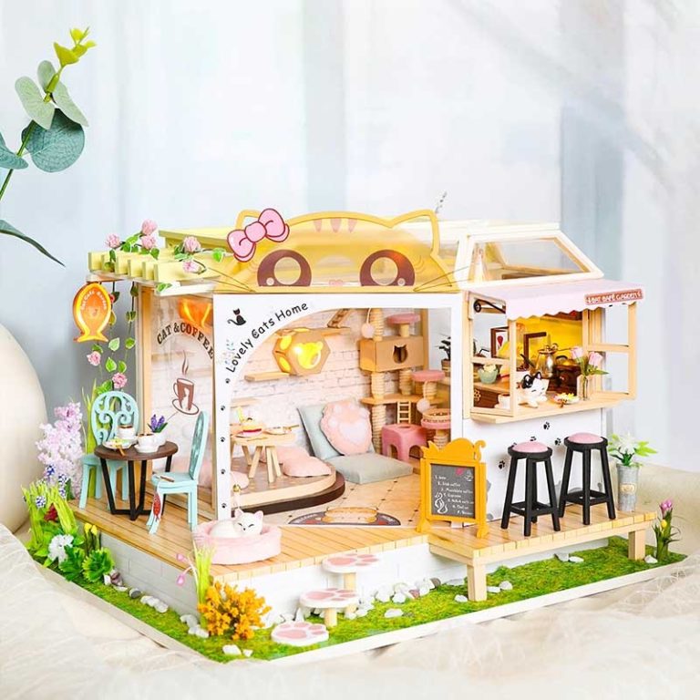 DIY Miniature Store Kit - Diysonline DIY building kits