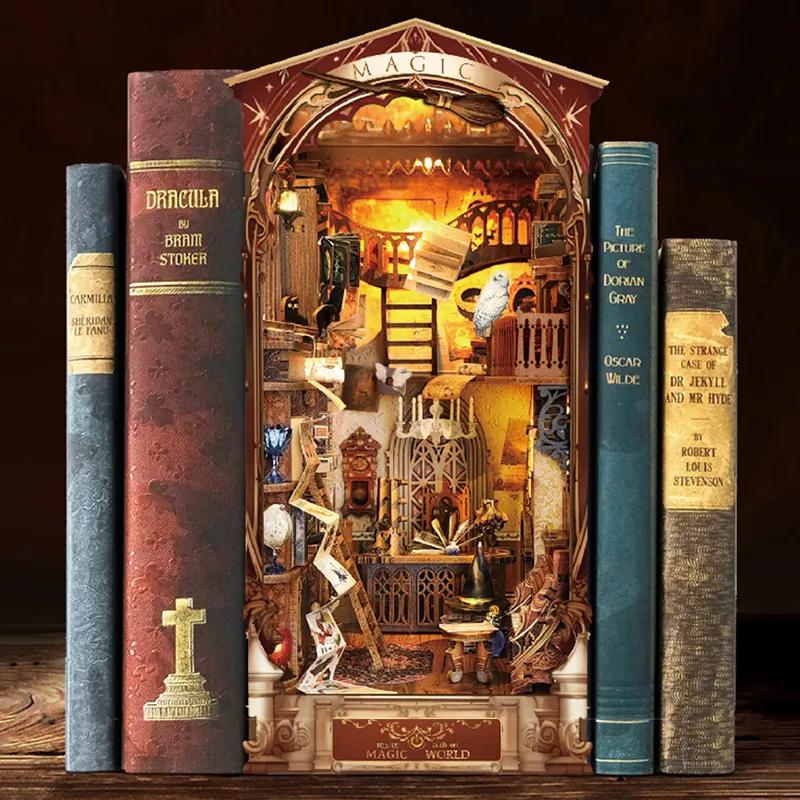 Magic House SQ14 DIY Wooden Book Nook 